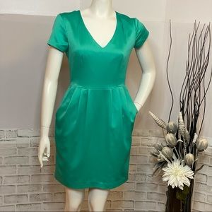 NWT H&M Short-Sleeve Green Dress with Pockets